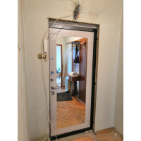Входная Дверь Некст 1 с зеркалом акация поперечная