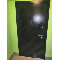 Дверь Лабиринт CLASSIC шагрень черная 03 - Крем софт